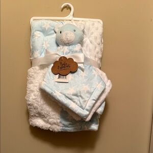 Baby Essentials Soft Blue and White Blanket Set
